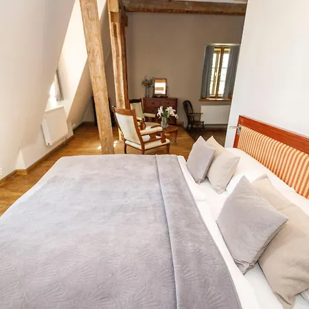 Dvůr Pecínov Benesov (Central Bohemian)