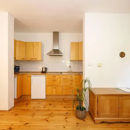 Dvůr Pecínov Benesov (Central Bohemian)