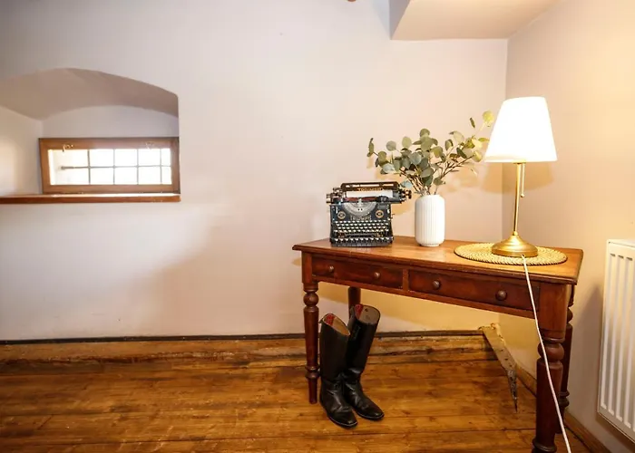 Dvur Pecinov Hotel 4*