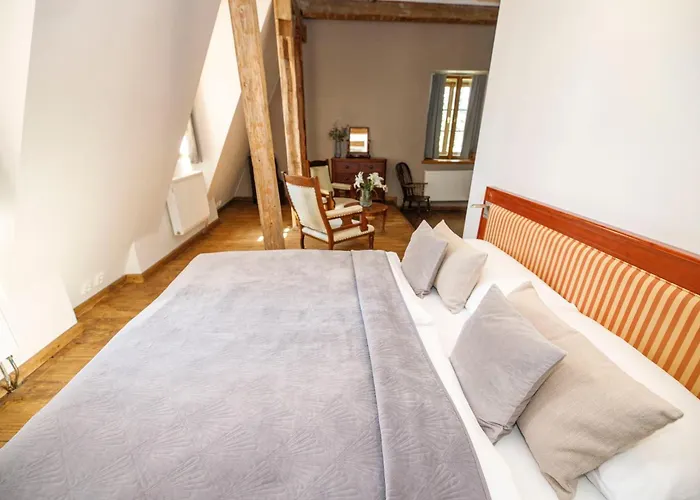 Dvur Pecinov Benesov (Central Bohemian)