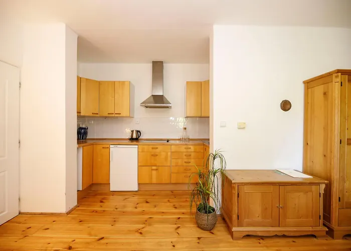 Dvur Pecinov Benesov (Central Bohemian)