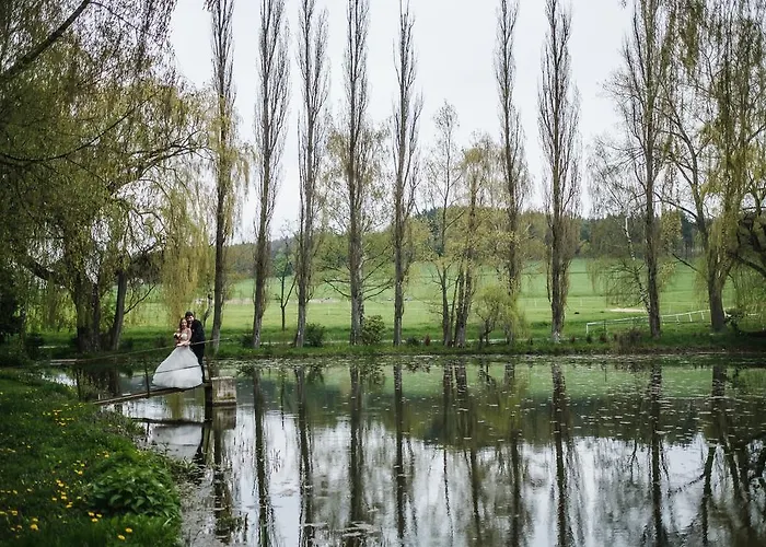 Dvur Pecinov Benesov (Central Bohemian)